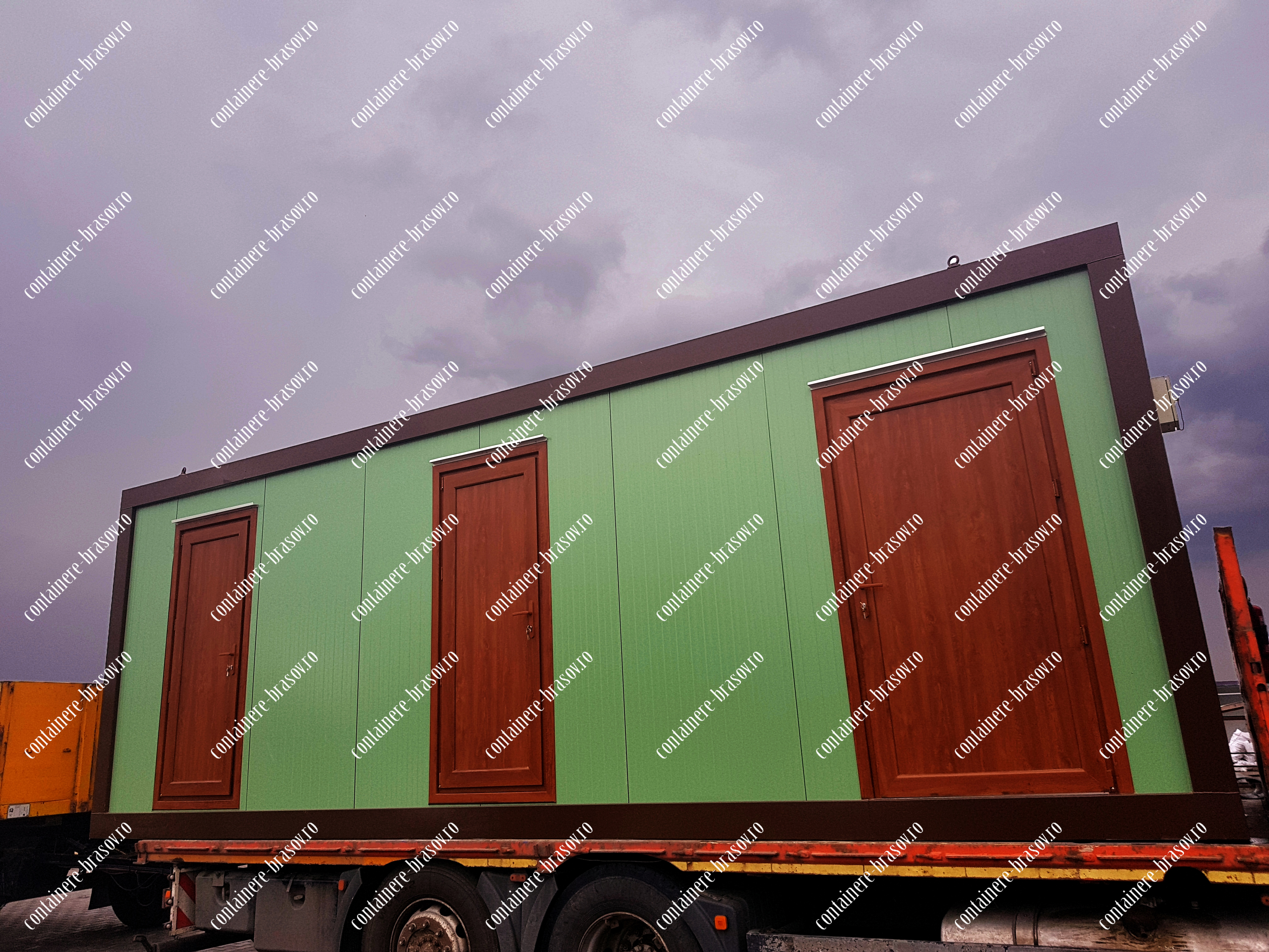 casa din containere maritime pret Brasov